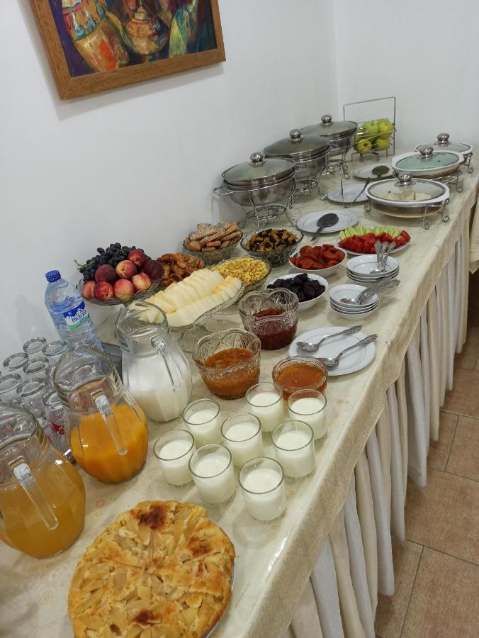Emir Bed & Breakfast Bukhara Exterior photo