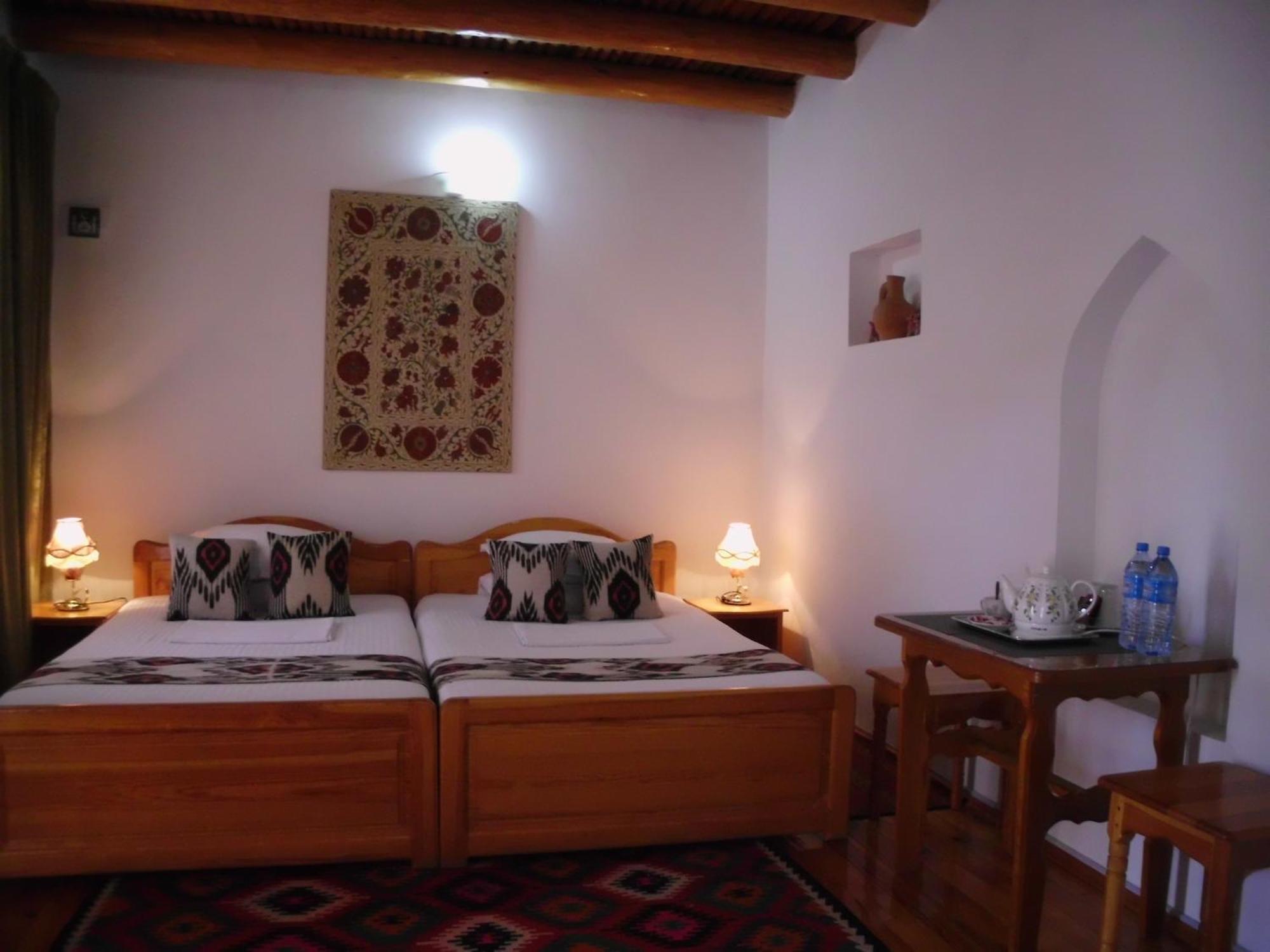 Emir Bed & Breakfast Bukhara Exterior photo